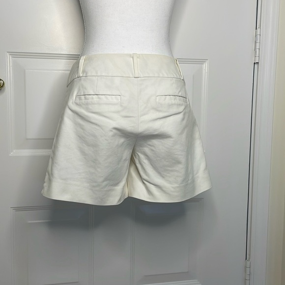 The Limited Size 4 White Shorts - Picture 3 of 7